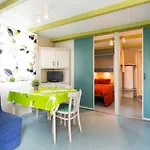 Campingplatz El Far 2*