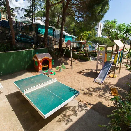 El Far Campingplads 2*