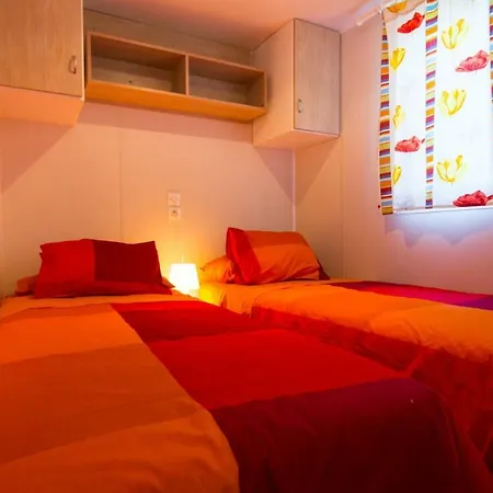 Campingplads El Far 2*