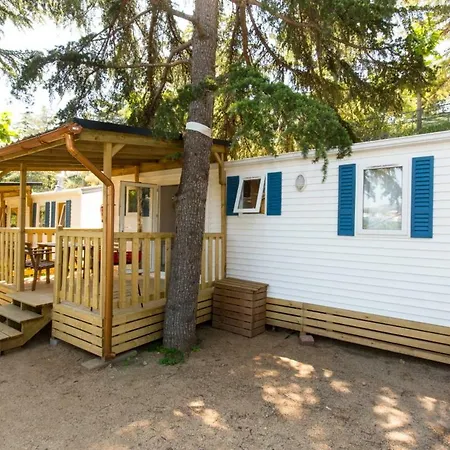 Campingplads El Far 2*