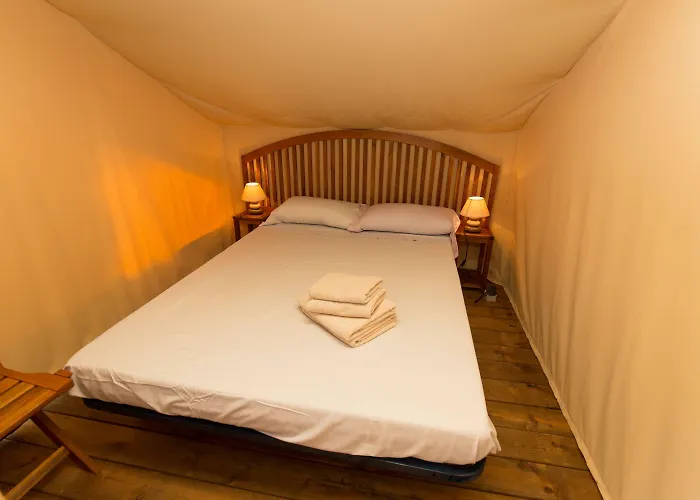 Campingplads El Far 2*