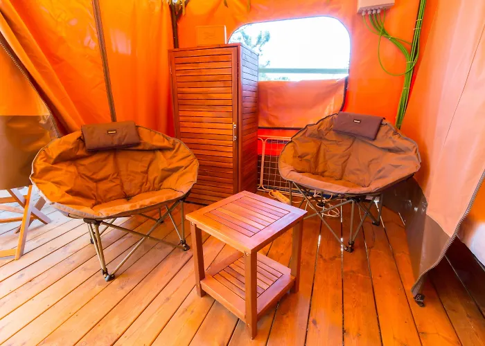 Campingplads El Far 2*